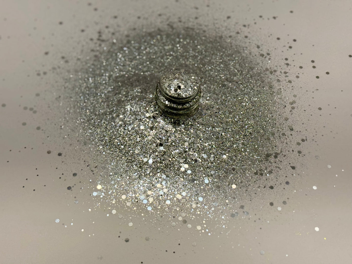 METALLIC CHUNKY DIAMOND GLITTER | SILVER SILVER