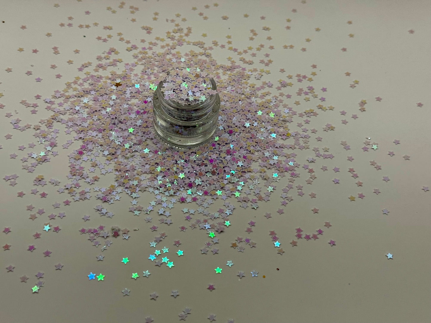 HOLOGRAPHIC STAR DIAMOND GLITTER | HOLOGRAPHIC LILAC IRIS